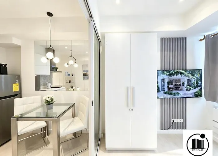 Citispace 1br Condotel At Azure Urban Near Airport #az08a Apartment *