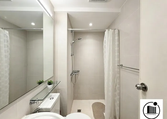 Citispace 1br Condotel At Azure Urban Near Airport #az08a