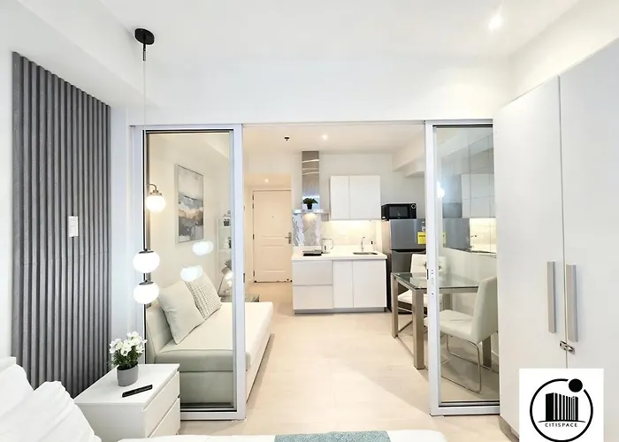 Citispace 1br Condotel At Azure Urban Near Airport #az08a * Manila