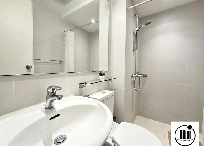 Citispace 1br Condotel At Azure Urban Near Airport #az08a Apartment Manila